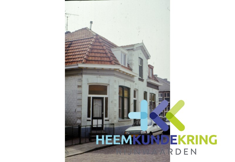 Coll. Gemeente Rijnwaarden Pand te Velde- -Wolters-Dorpsdijk